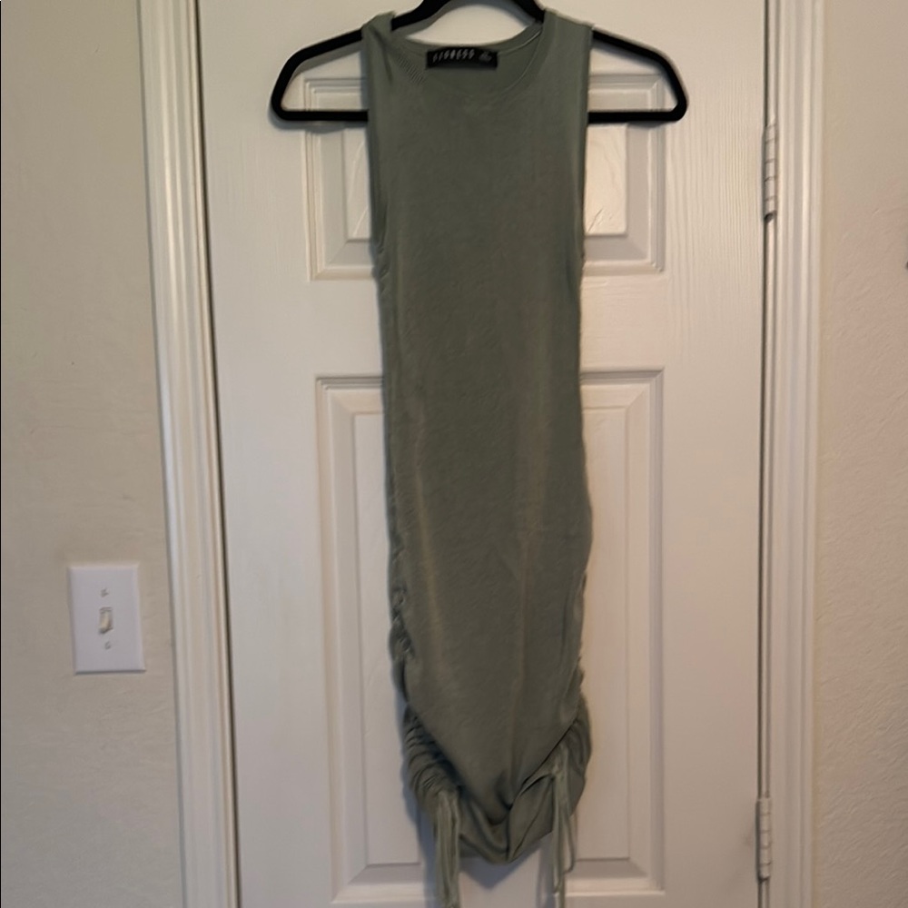 Green Sleeveless Ruched dress